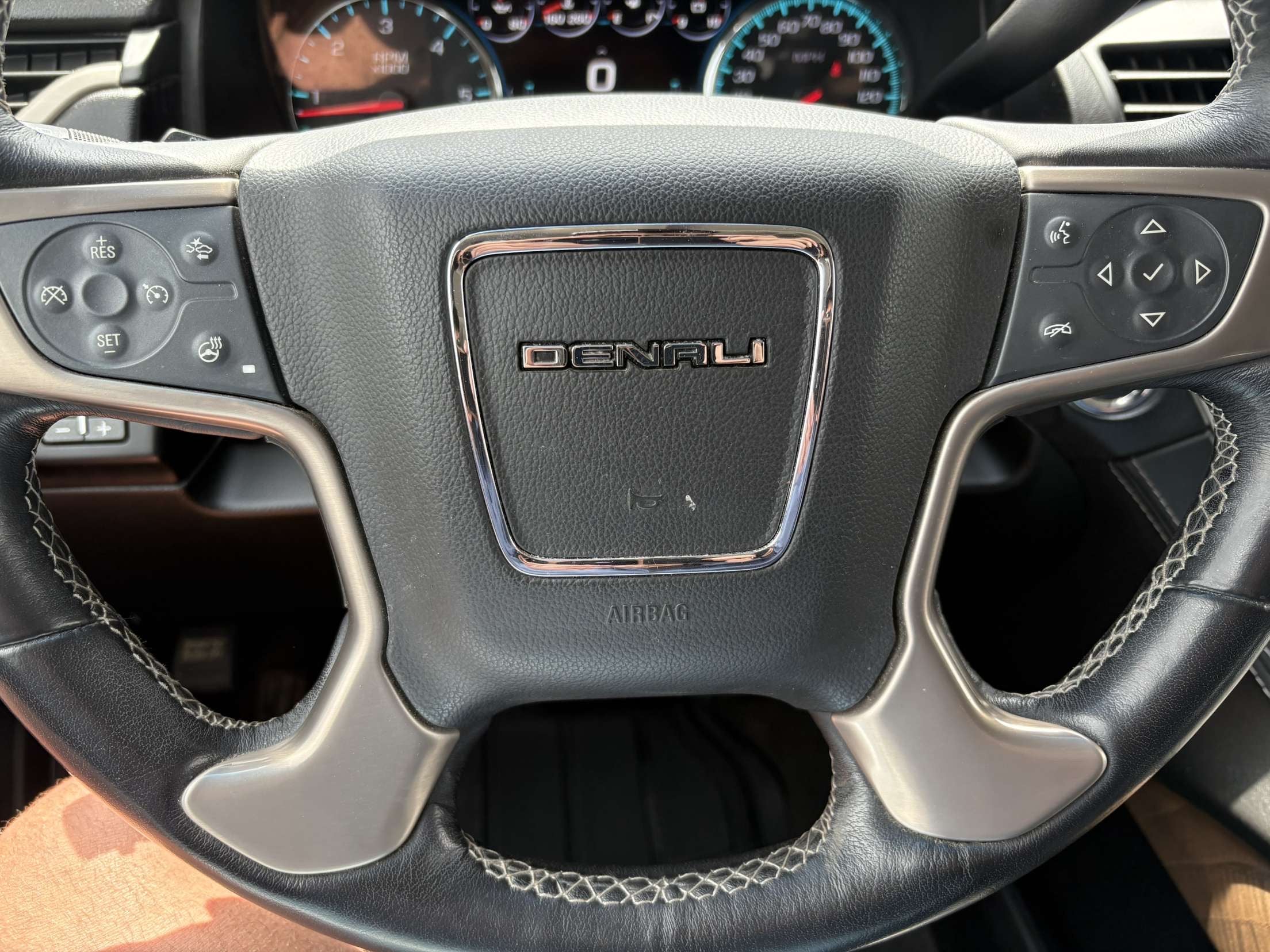 2019 GMC Yukon Denali