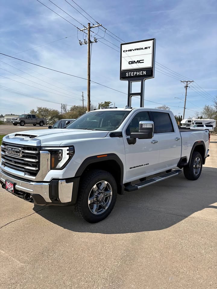 2026 GMC Sierra 2500 HD SLT