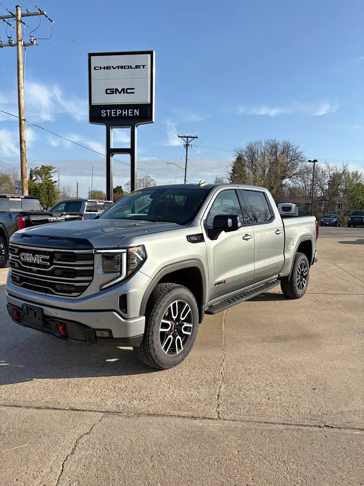 2026 GMC Sierra 1500 AT4