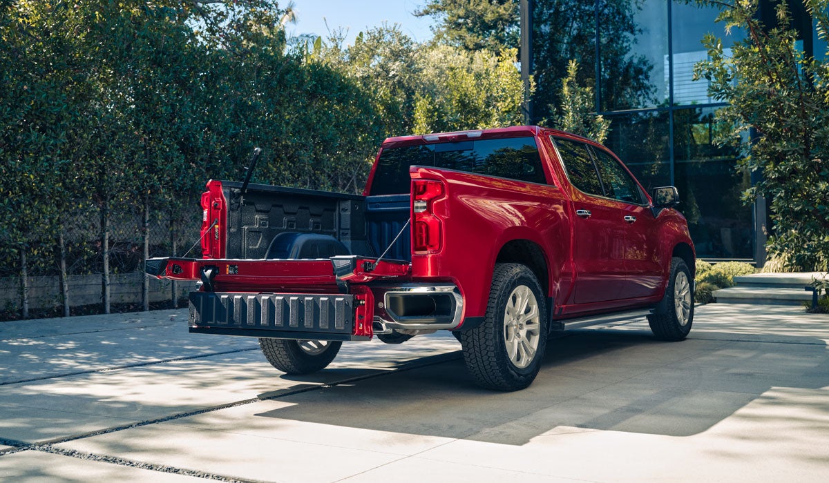 Stephen Motors Inc (GM) in Monticello IA